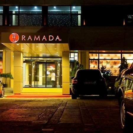 Ramada Iasi City Center מראה חיצוני תמונה